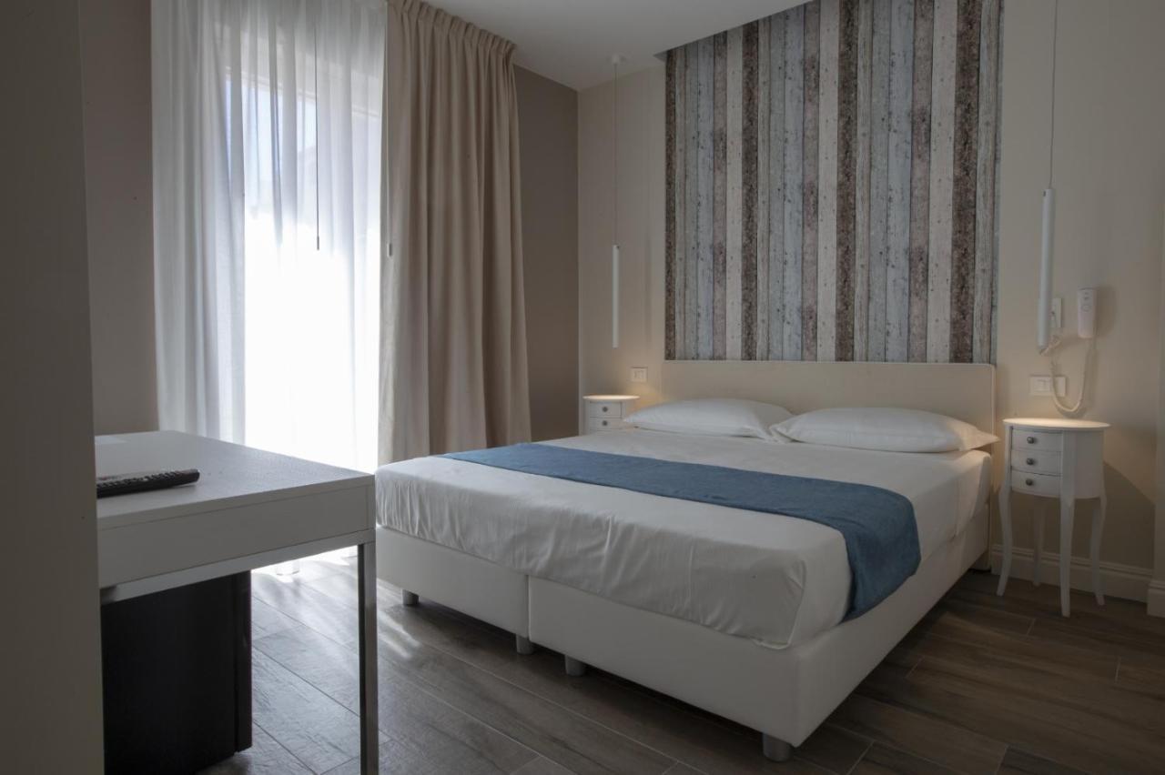 Luxmari Hotel & Spa كاستيلاّماري ديل غو المظهر الخارجي الصورة